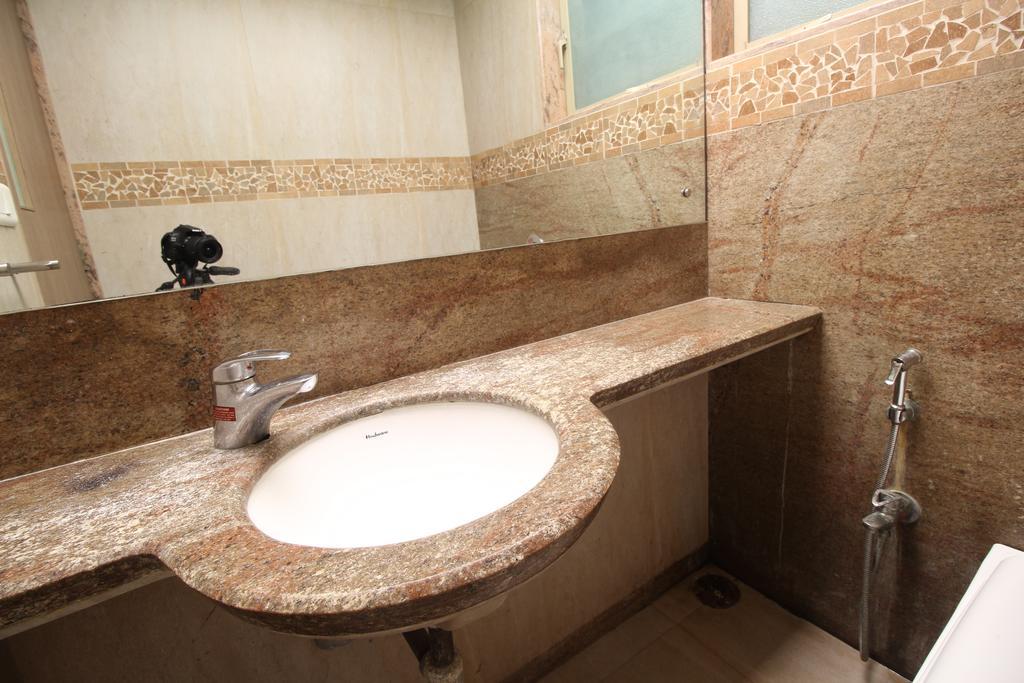 Hotel Samrat Mumbai Phòng bức ảnh