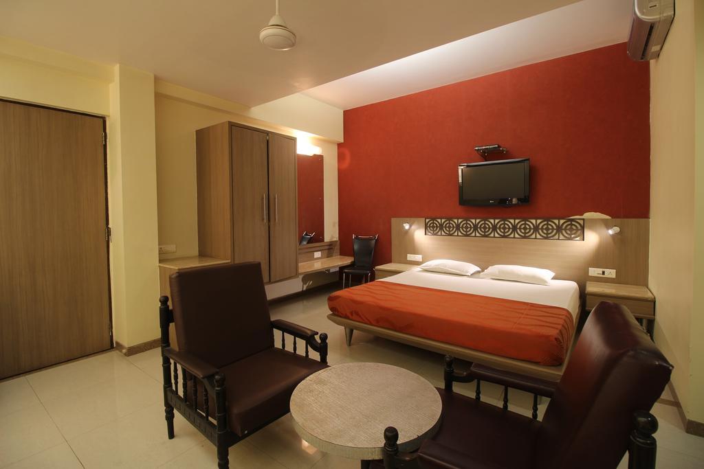 Hotel Samrat Mumbai Phòng bức ảnh