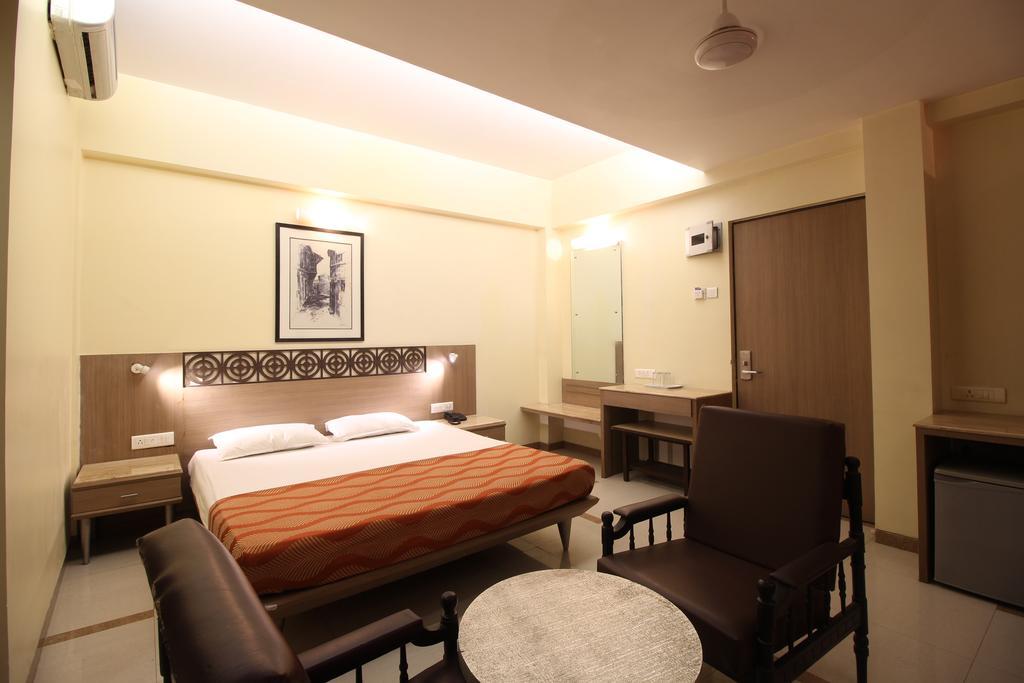Hotel Samrat Mumbai Phòng bức ảnh