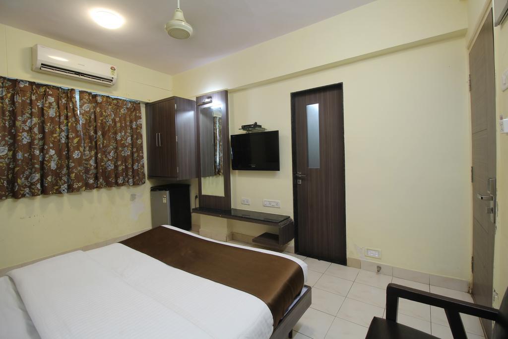 Hotel Samrat Mumbai Phòng bức ảnh