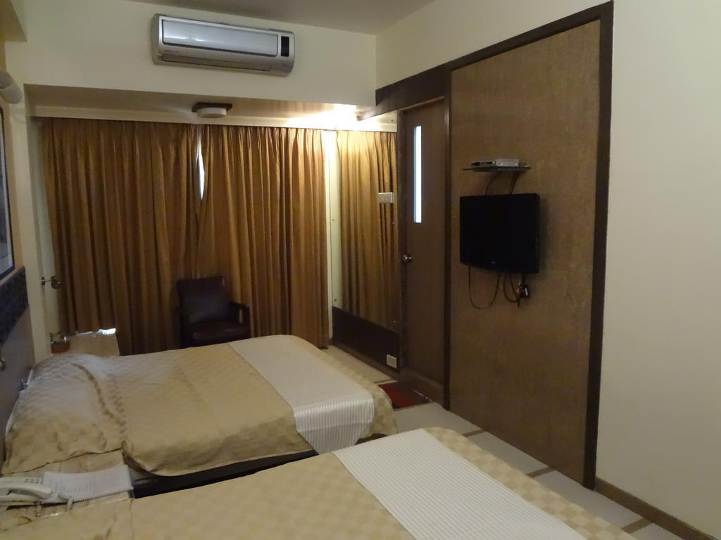 Hotel Samrat Mumbai Phòng bức ảnh