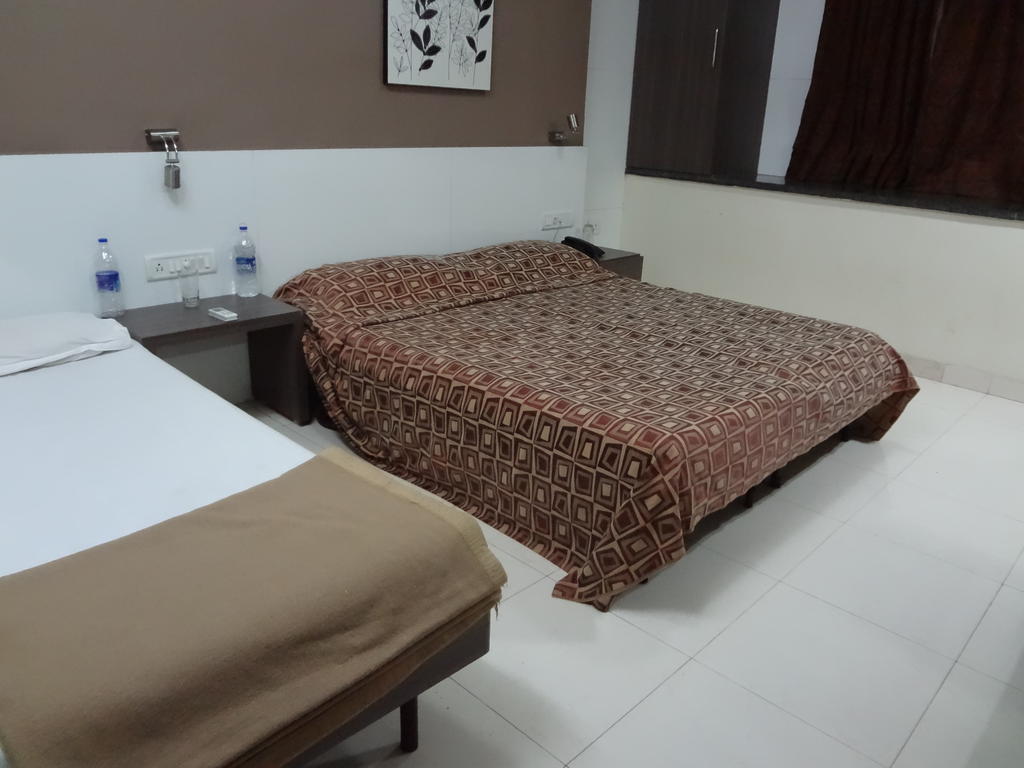 Hotel Samrat Mumbai Phòng bức ảnh