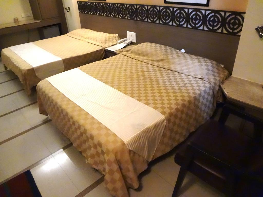 Hotel Samrat Mumbai Ngoại thất bức ảnh